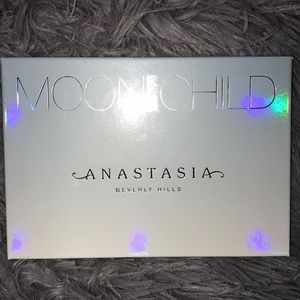 Anastasia Beverly Hills, Moon child Glow kit